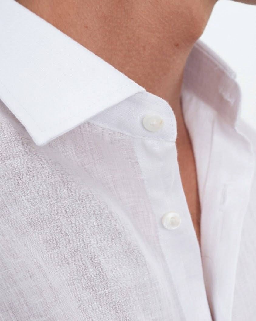 Camisa em Linho Belga Spread Collar · Flandres