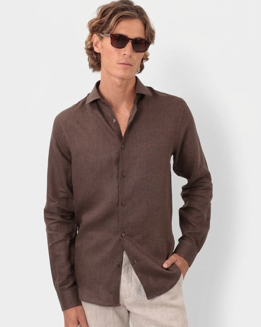 Camisa em Linho Belga Spread Collar · Flandres