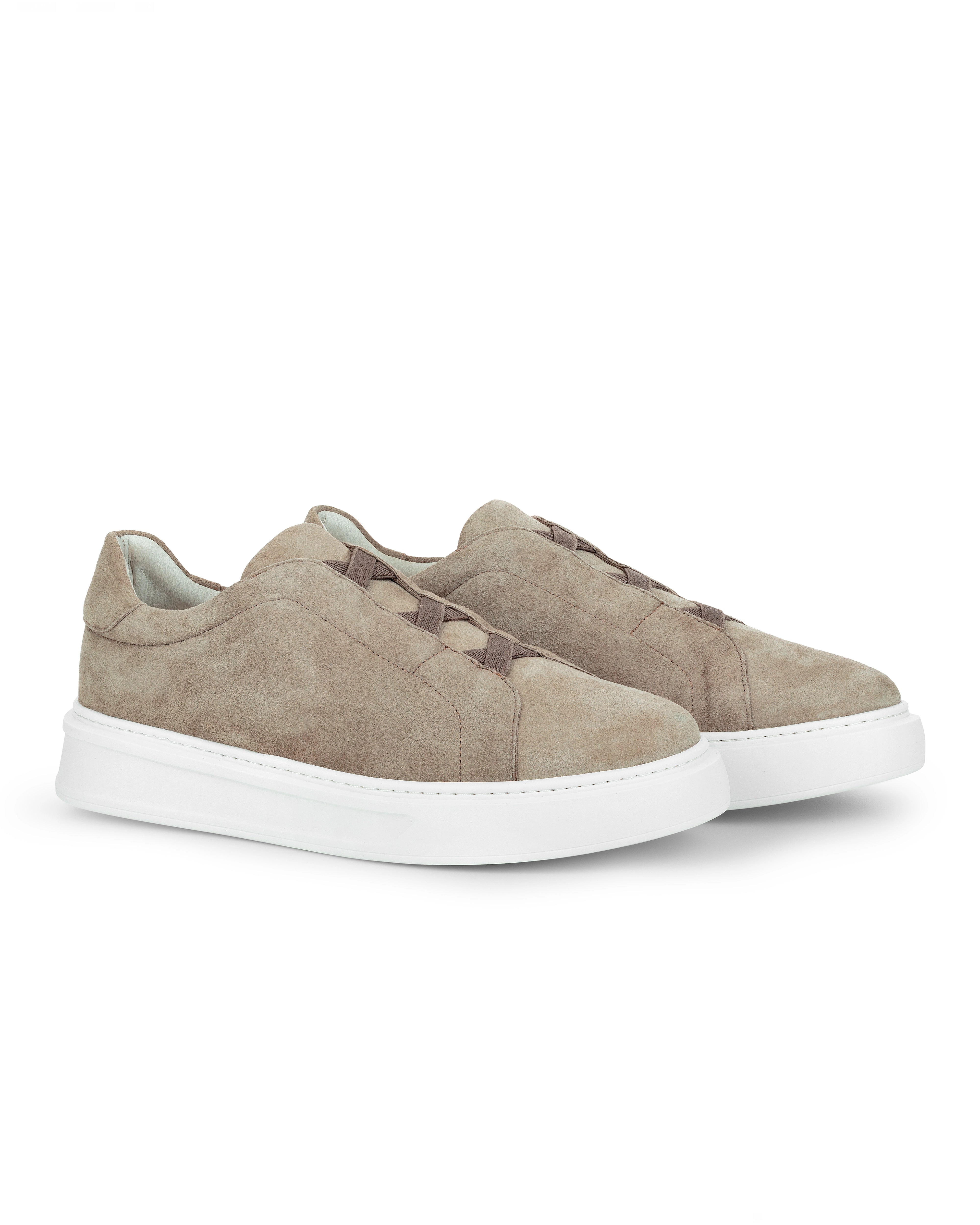 Tênis Suede Heritage em Pele de Cabra