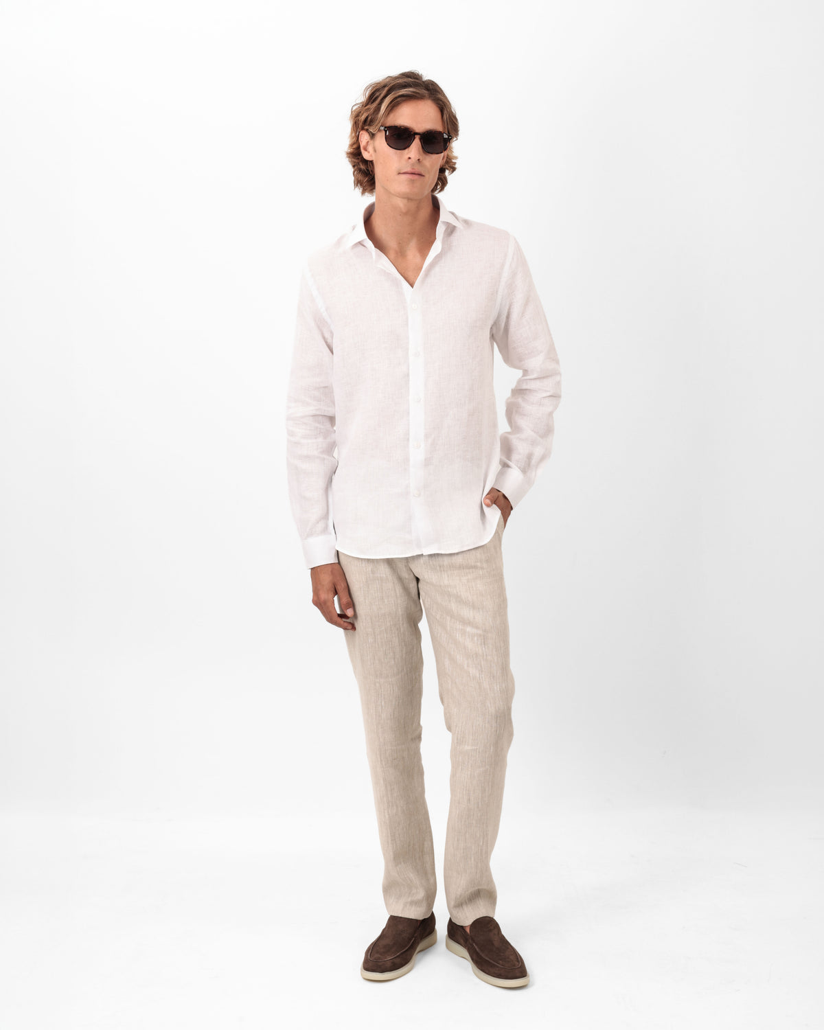 Camisa em Linho Belga Spread Collar · Flandres