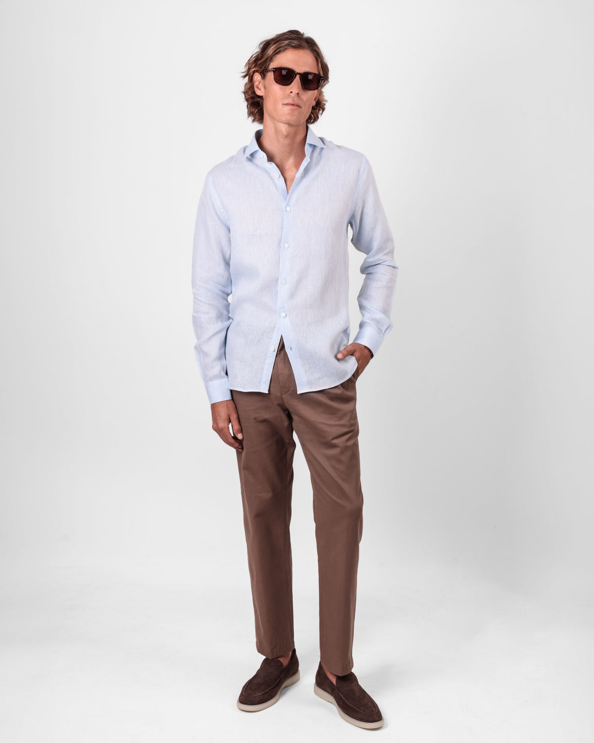 Camisa em Linho Belga Spread Collar · Flandres