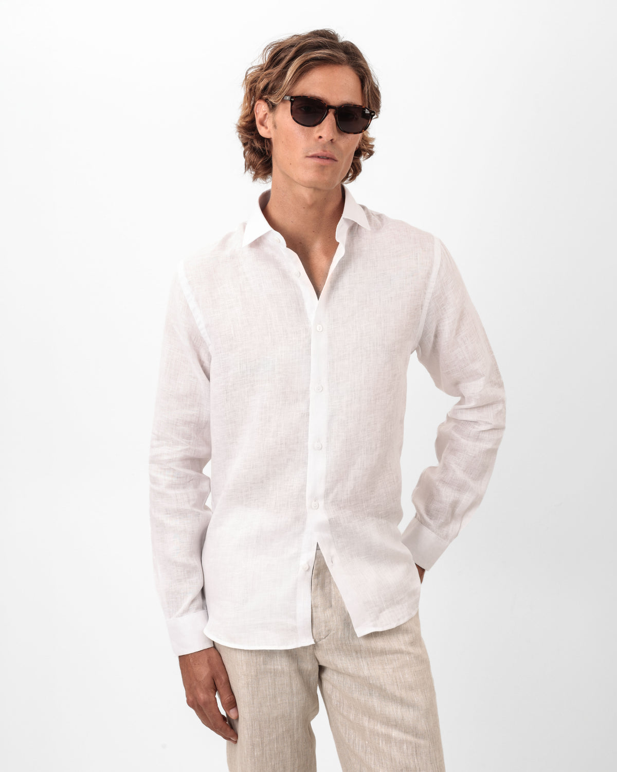 Camisa em Linho Belga Spread Collar · Flandres