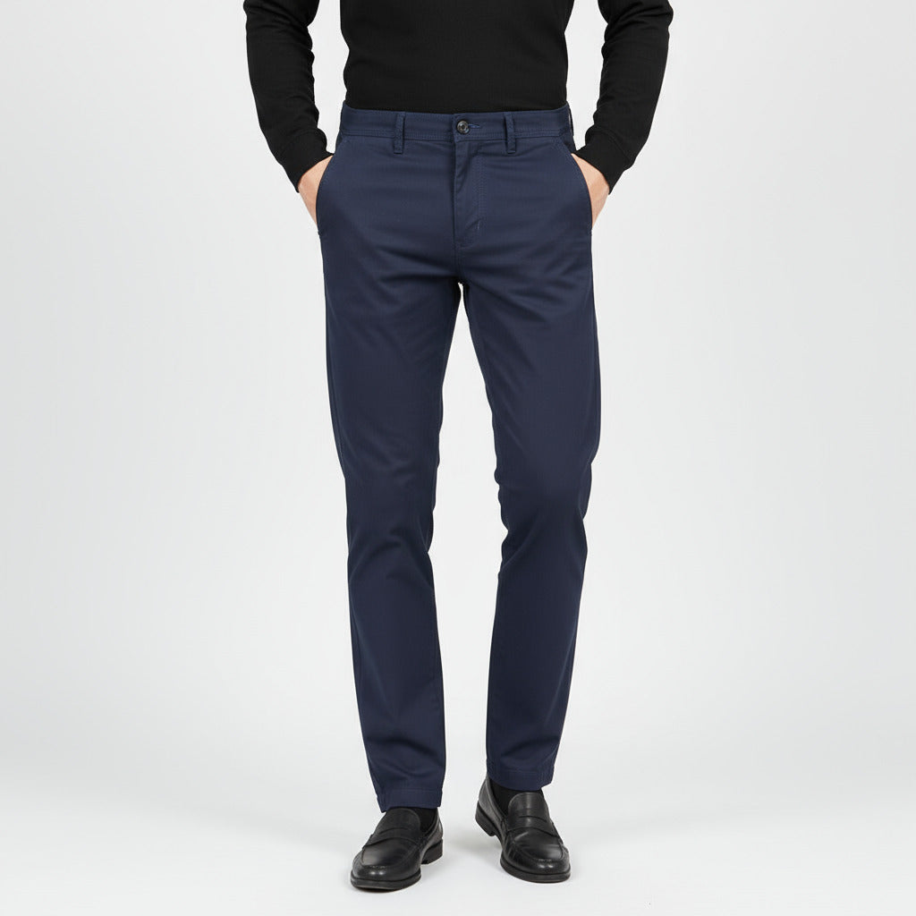 Calça Sarja com Corte Chino - Santorini