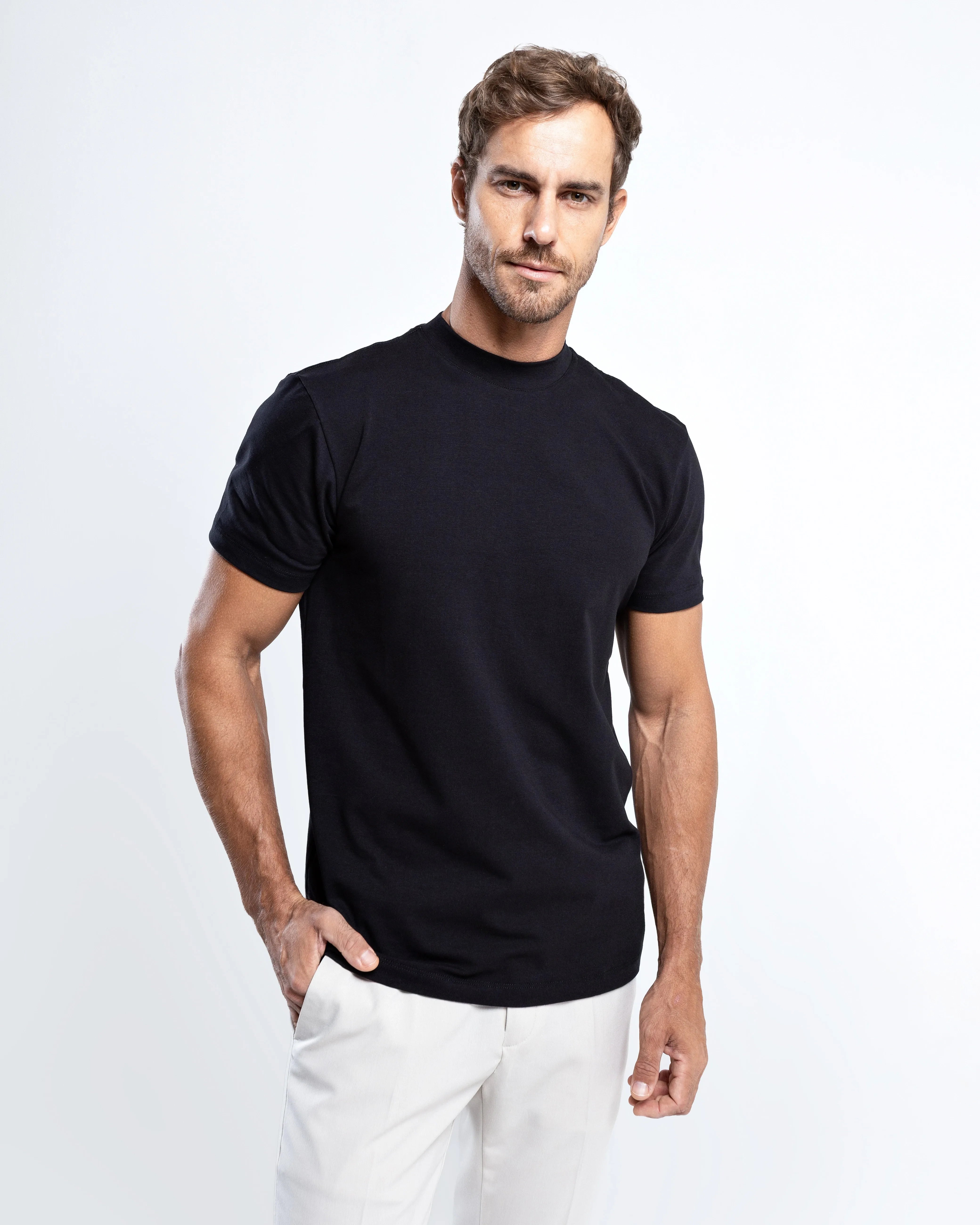 Camiseta Gola Alta – Grant