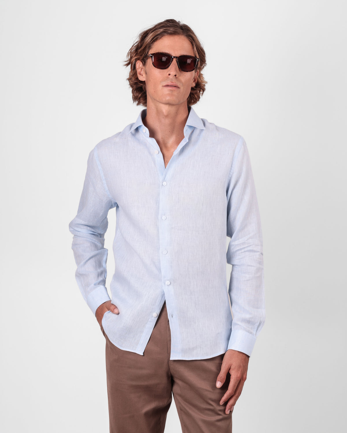 Camisa em Linho Belga Spread Collar · Flandres