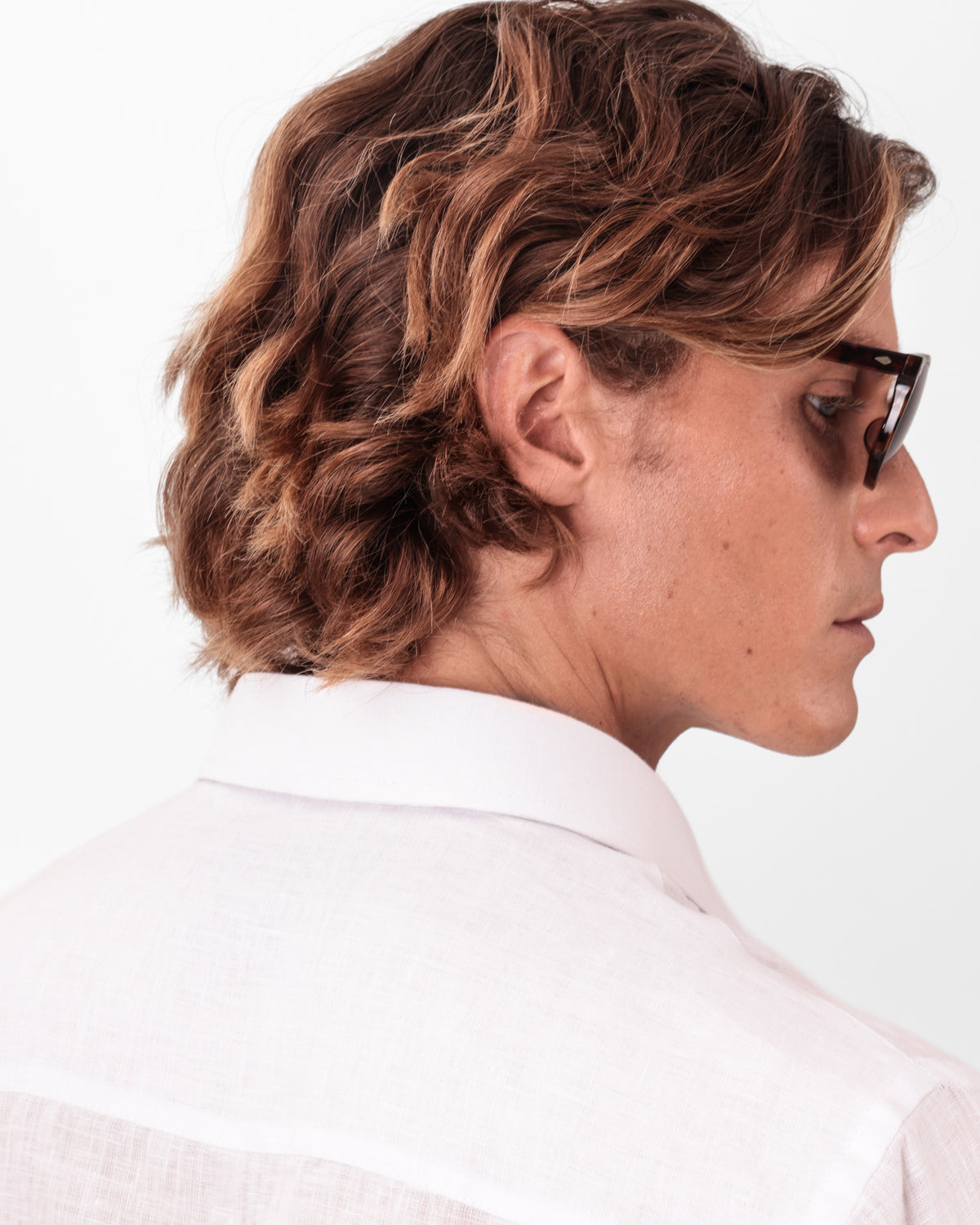 Camisa em Linho Belga Spread Collar · Flandres
